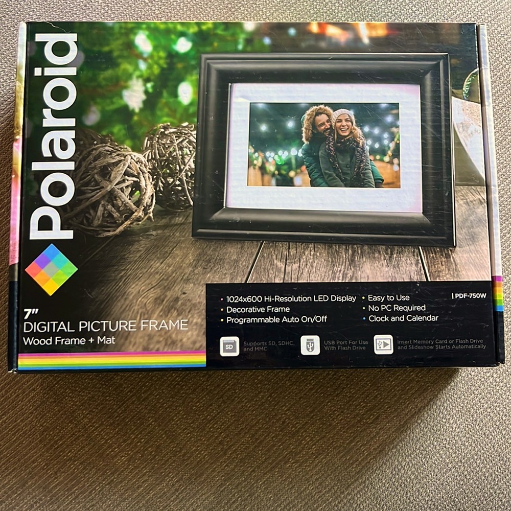 New Polaroid digital picture frame